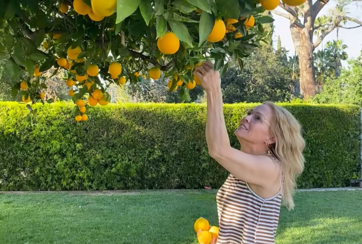 Jennie Garth smiling healthy lifestyle portrait